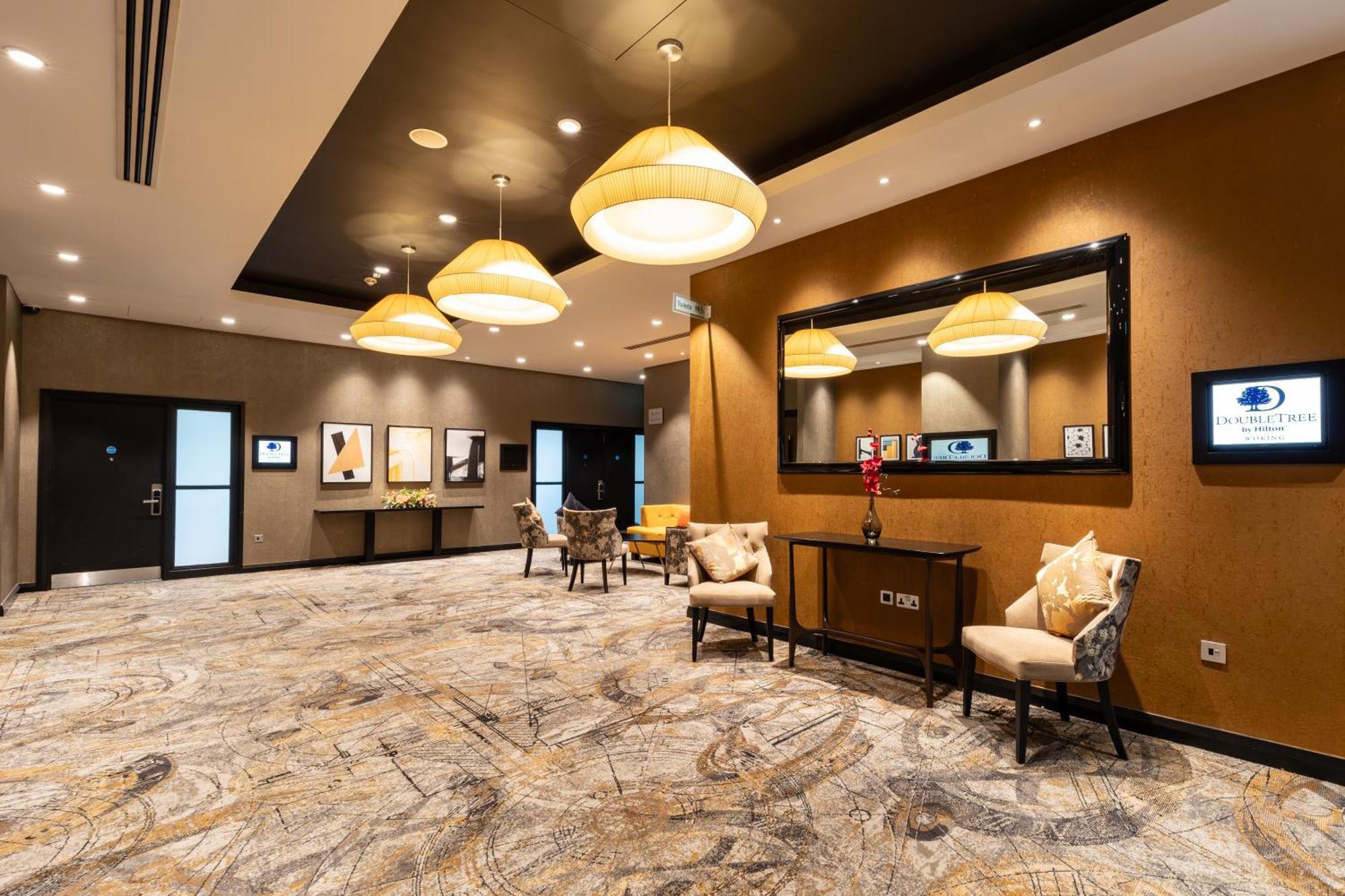 Hotel Doubletree By Hilton Woking