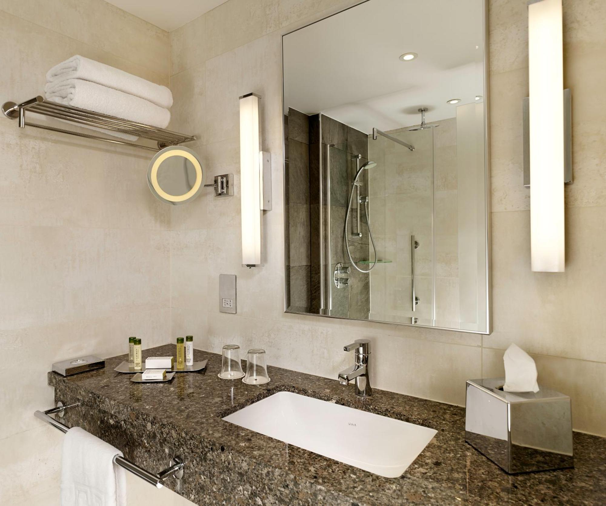 Doubletree By Hilton Hotel 4*