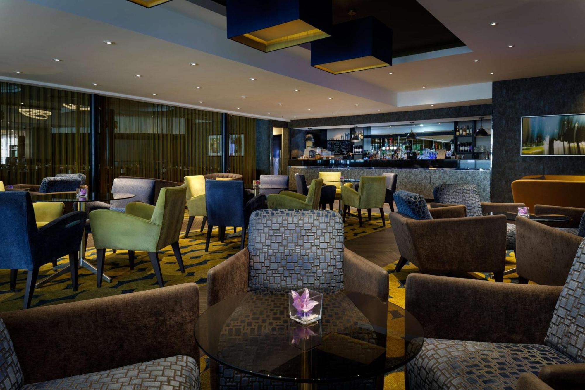 Doubletree By Hilton Woking