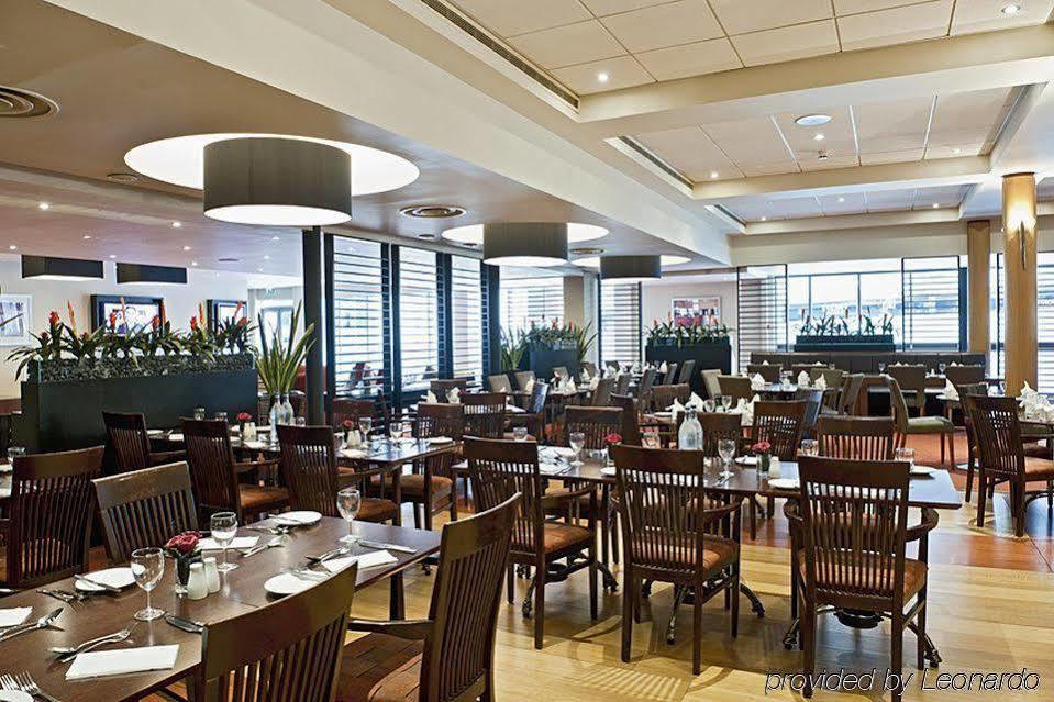 Doubletree By Hilton Hotel Woking